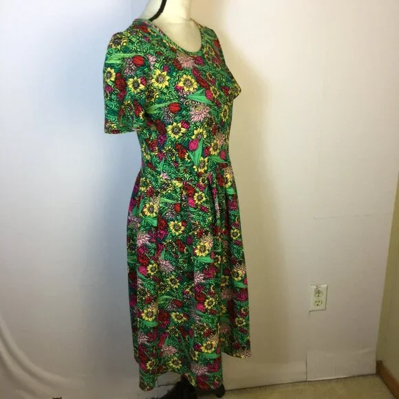 LuLaRoe Amelia Fit & Flare Dress Size L Womans Green Floral Short Sleeve Pleated - Picture 2 of 13